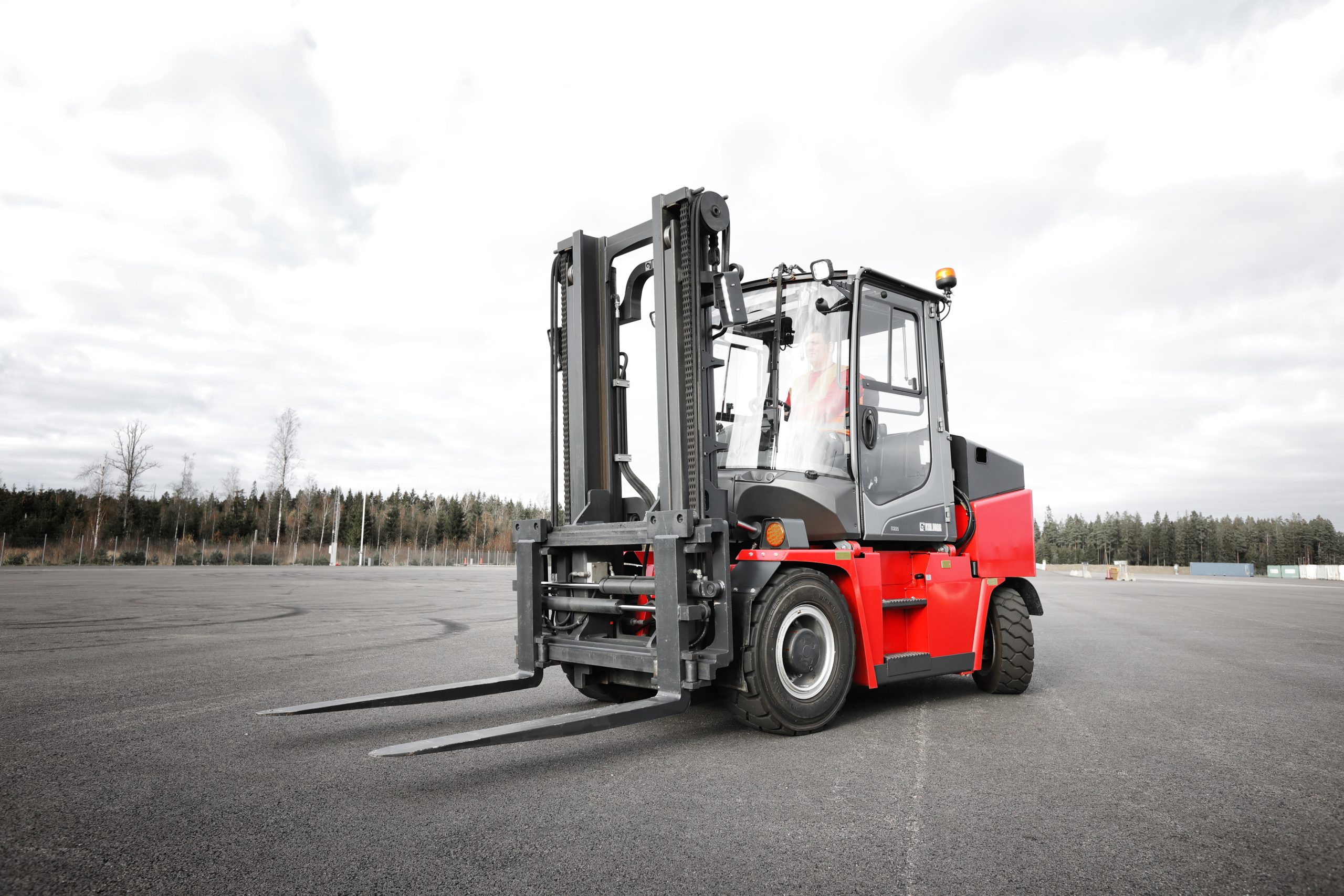 kalmar-light-electric-forklift