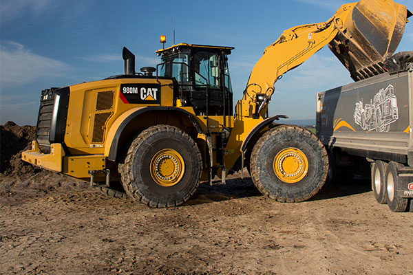 Cat on-highway equipment