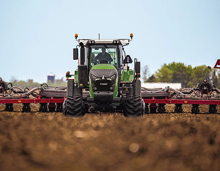 Quinn-Ag-Fendt-900-Vario-MT-Tractor